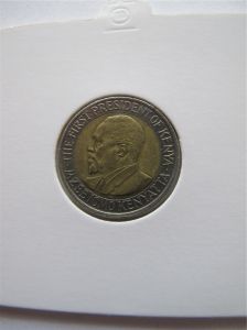 Кения 5 шиллингов 2009